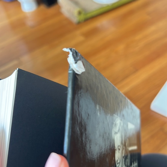 Marilyn Monroe Book - Picture 15 of 16